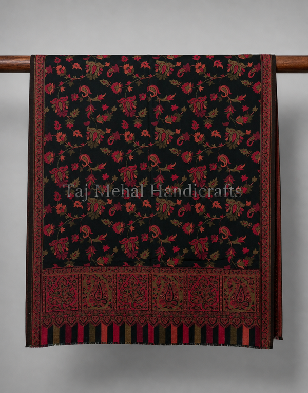 Chic Women's Wool Stole: Elevate Your Style with Luxurious Warmth