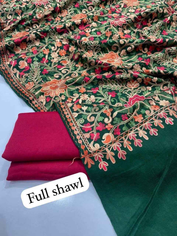 Green 3Piece Aari Work Suit(Plain Suit with Shawl)