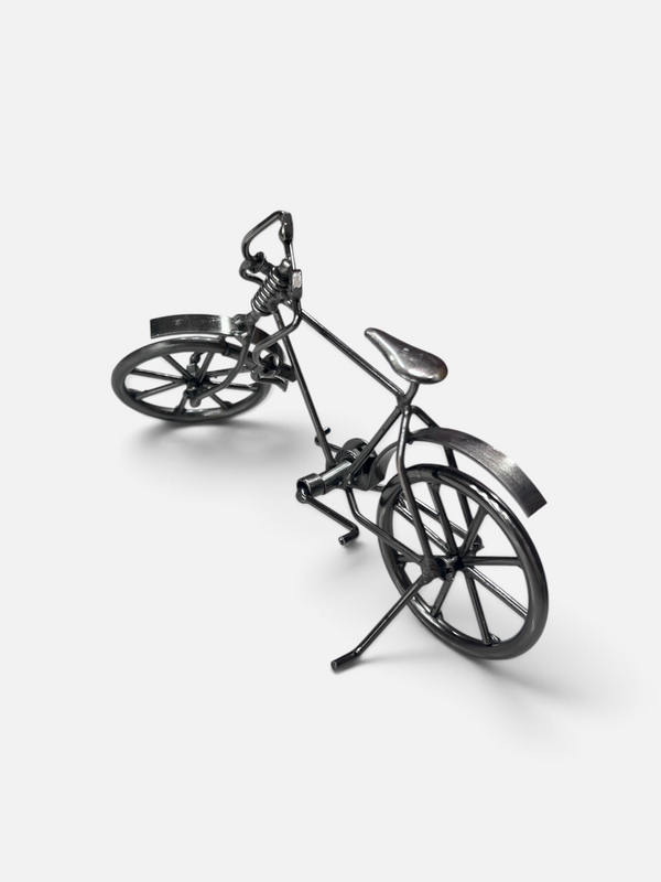 Vintage Bicycle Metal Art: A Touch of Timeless Elegance for Your Space - Tajmehalhandicrafts
