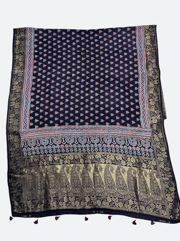 AJRAKH PRINT DOLA SILK ZARI WEAVING DUPATTA - Taj Mehal handicrafts - Tajmehalhandicrafts