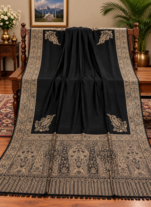 Black and champagne beige Moonlight Kani border shawl 40 by 80 inches ornate paisley pallu Taj Mehal Handicrafts Islamabad