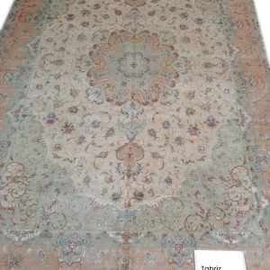 Tabriz Shahi Rug: 8×11