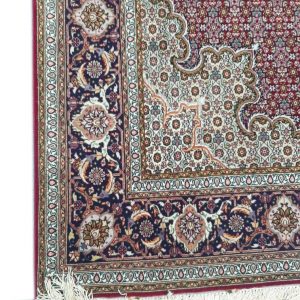 Tabriz Mahi Rug: 5×7