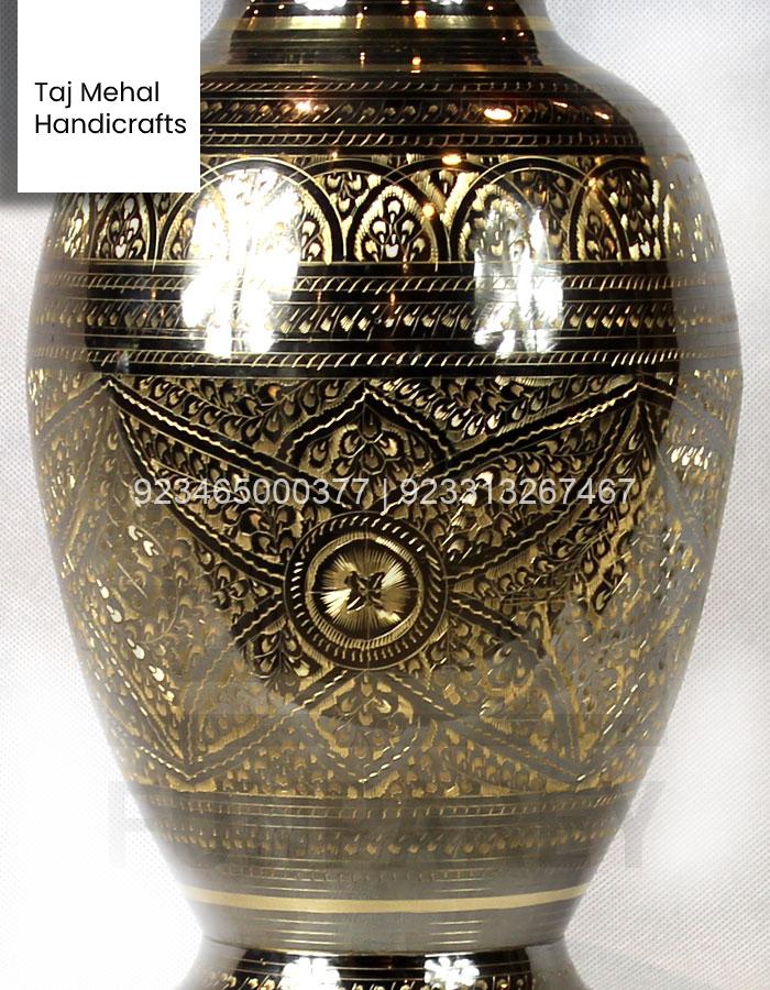 B2 P146 001 CB3057 29