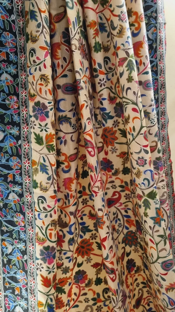 reelkar shawls